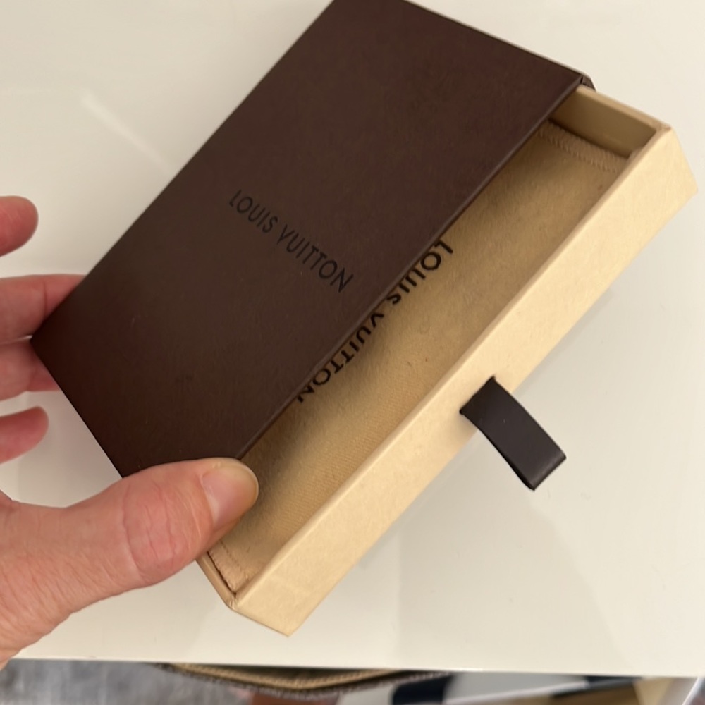 Original Louis Vuitton key pouch - Picture 11 of 11